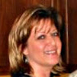 Meet your Posher, Cynthia